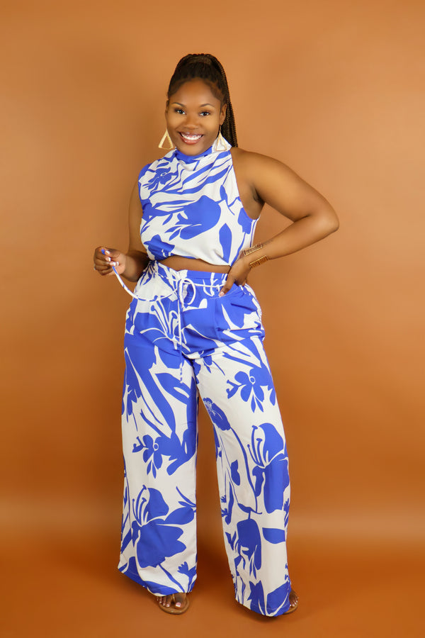 IN MY MOMENT FLORAL PANTS SET