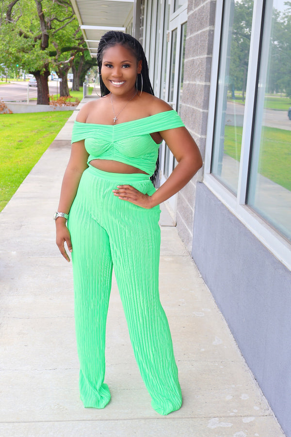 I'M ALL YOURS TWO PIECE SET - GREEN