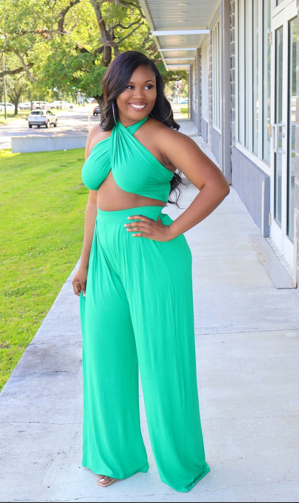 LUXE BEHAVIOR TWO PIECE SET - KELLY GREEN